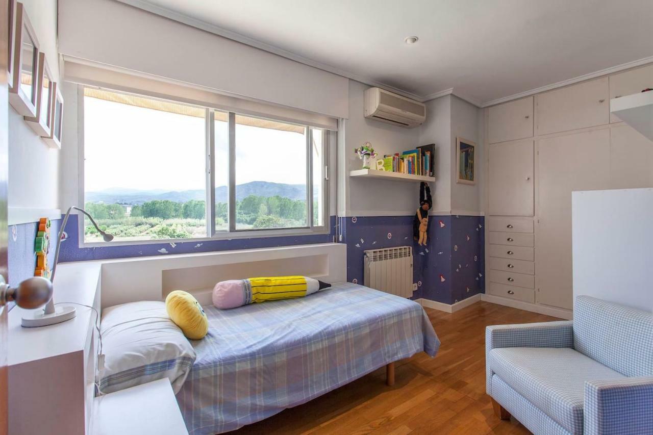 Vila La Casa Del Rio Pedralba Exteriér fotografie