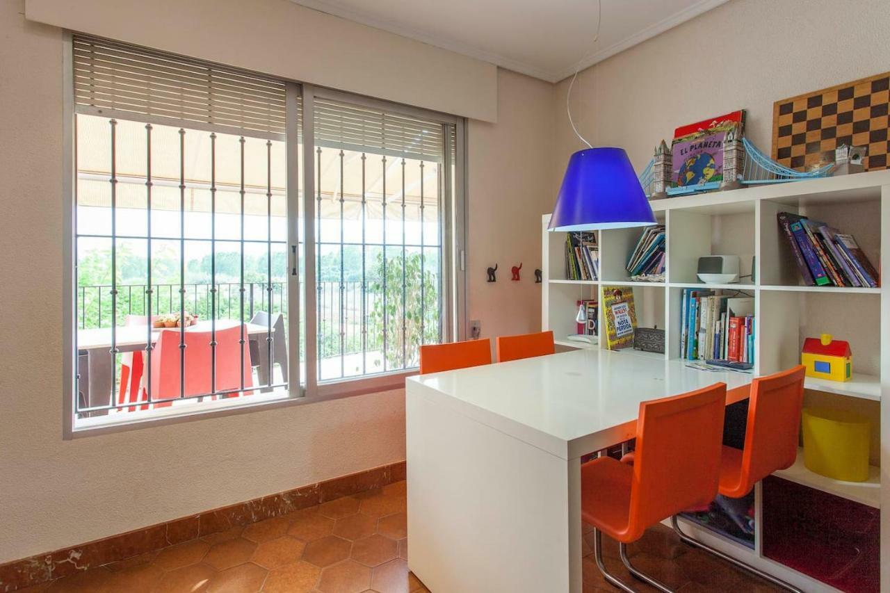 Vila La Casa Del Rio Pedralba Exteriér fotografie