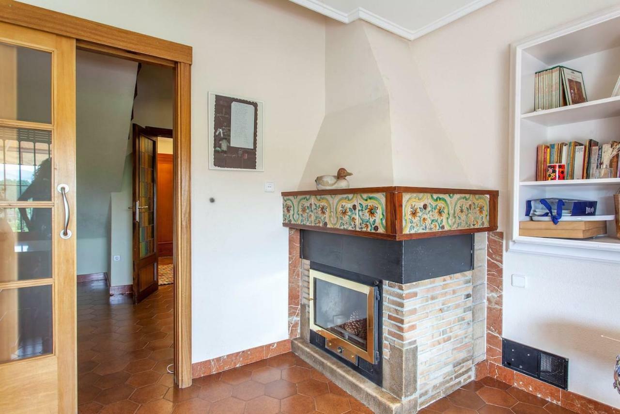 Vila La Casa Del Rio Pedralba Exteriér fotografie